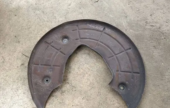 Lancia Thema Front brake disc dust cover plate 
