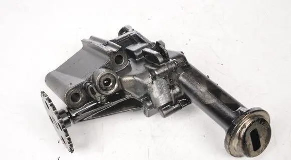 Renault Scenic III - Grand scenic III Oil pump 150003395R