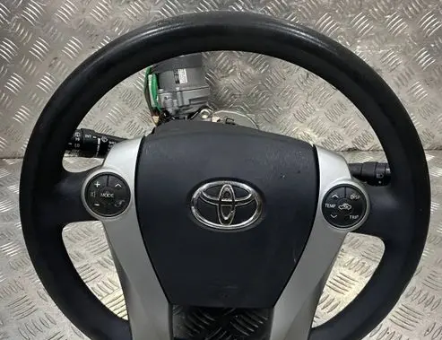 Toyota Prius+ (ZVW40) Steering wheel PRIUSZVW40