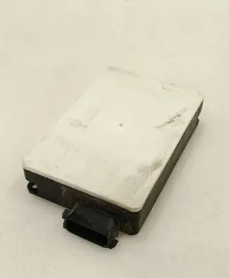 Mercedes-Benz C AMG W204 Distronic sensor radar A0009050110 A0009024104 A0009051300