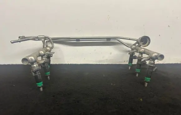 Audi A6 S6 C5 4B Fuel injectors set 06C133551