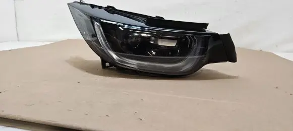 BMW i3 Headlight/headlamp 7472186 70981 309813Z