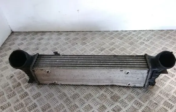 BMW 1 E81 E87 Intercooler radiator 7798788