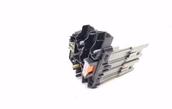 Mercedes-Benz S W221 Fuse module a2215406750