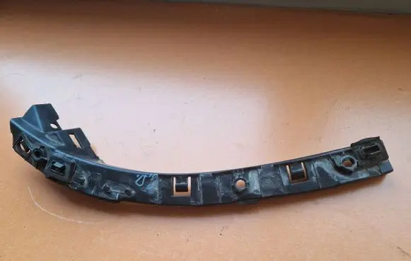 Fiat Panda III Rear bumper mounting bracket 51880538