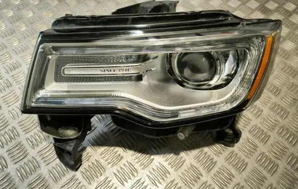 Jeep Grand Cherokee Headlight/headlamp 55112923AB