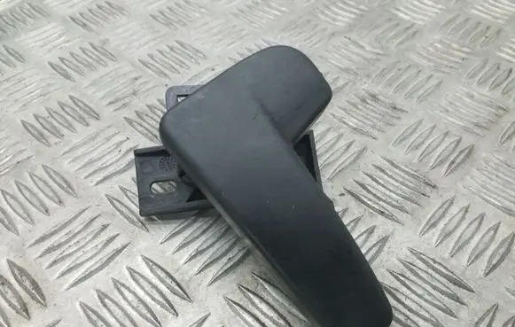 Seat Leon (5F) Engine bonnet (hood) release handle 6R1823533 6R1823633