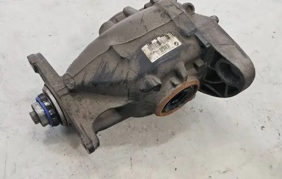 BMW X3 F25 Rear differential 7592007 EAY521838