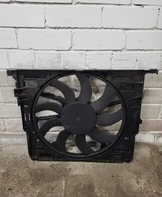 BMW 5 GT F07 Air conditioning (A/C) fan (condenser) 7647367 A55046120