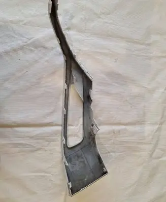 Volvo XC90 Front bumper splitter molding 31383800
