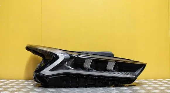KIA Optima Headlight/headlamp 92102-L3100 2804