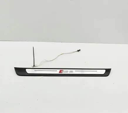 Audi RS6 C8 Front sill trim cover 4K0947406B