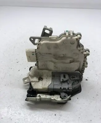 Audi A5 Sportback 8TA Front door lock 8J2837015C