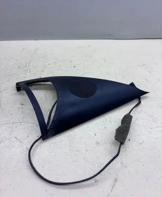 Volkswagen Touareg I Front door high frequency speaker 7L6035411