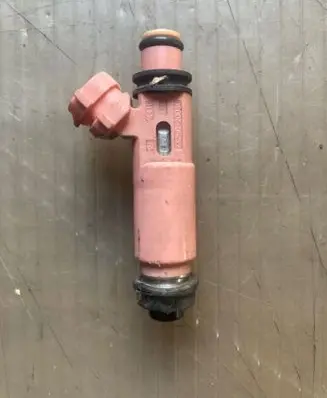 Lexus RX 330 - 350 - 400H Fuel injector 2325020030