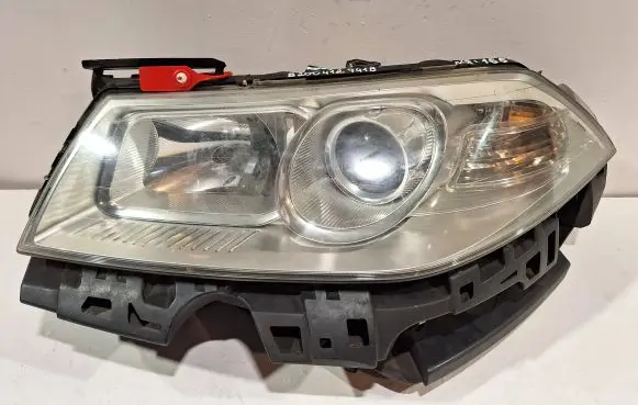 Renault Megane II Headlight/headlamp 8200412714