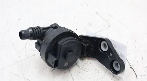 BMW X7 G07 Electric auxiliary coolant/water pump 8477210MWGK2805 8477210