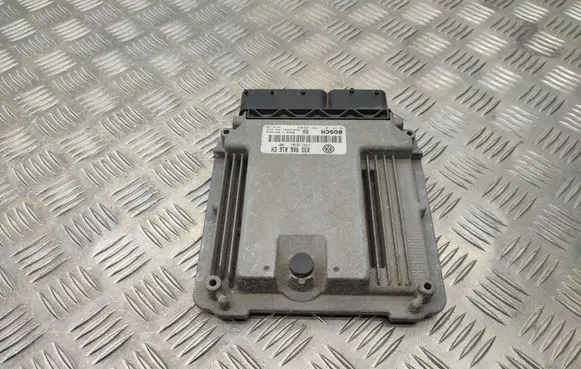 Volkswagen Touran I Engine control unit/module 03G906016EH 0281011786