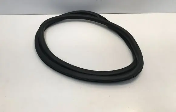 Citroen C4 III e-C4 Front door rubber seal 9833333180