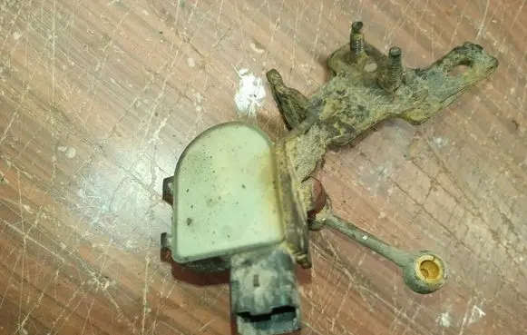 Peugeot 607 Headlight/headlamp level sensor 9663488980