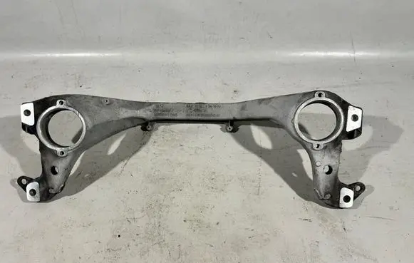 Porsche Cayenne (92A) Engine mounting bracket 7P0199207A 95837530910