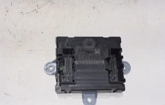 Land Rover Range Rover L405 Door control unit/module JPLA14D619CB
