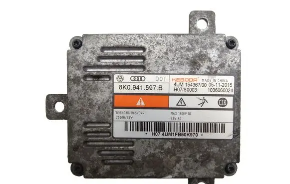 Audi A3 S3 8V LED ballast control module 8K0941597B 4UM15436700