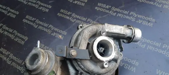 Renault Master III Turbo 676200001