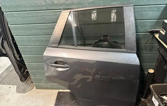 Mazda CX-5 Rear door