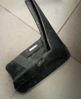 Toyota Sienna XL30 III Rear mudguard 