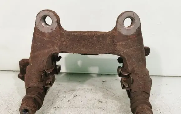 Audi A6 S6 C6 4F Brake caliper pad carrier rear 