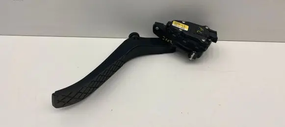 Volkswagen Touareg I Accelerator throttle pedal 7L0723507E