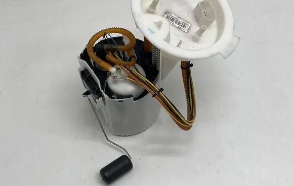 Volvo S60 In-tank fuel pump AEA59 31355907 00288721018501