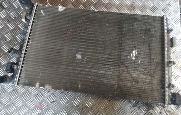 Skoda Fabia Mk1 (6Y) Coolant radiator 151190070F01