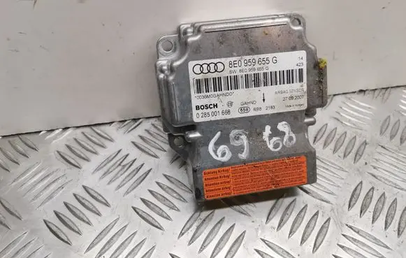 Audi A4 S4 B7 8E 8H Airbag control unit/module 8E0959655G