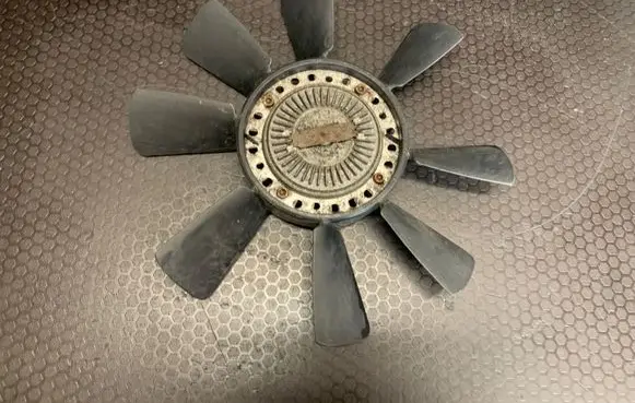 Audi A6 S6 C5 4B Viscous fan 078121301