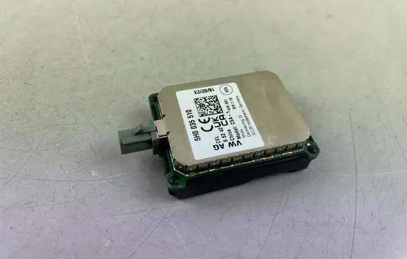 Volkswagen ID.4 Aerial antenna amplifier 5H0035510