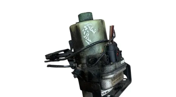 Skoda Fabia Mk2 (5J) Power steering pump 6R0423156 6Q2423051A 6Q1423051CA