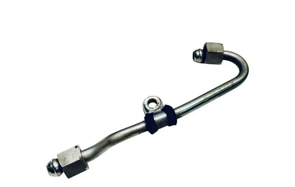 Volkswagen PASSAT B7 Fuel injector supply line/pipe 03C130241AS