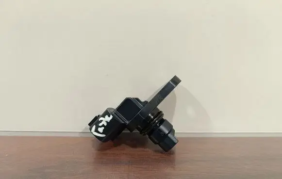 Subaru Forester SK Camshaft speed sensor J5T36071