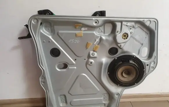 Volkswagen Multivan T5 Front window lifting mechanism without motor 7H0837729AP