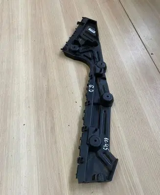 Opel Vivaro Rear bumper mounting bracket 850449497R