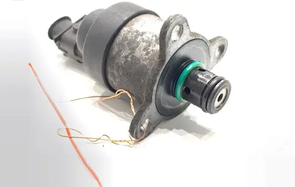 Renault Espace IV Fuel pressure regulator 