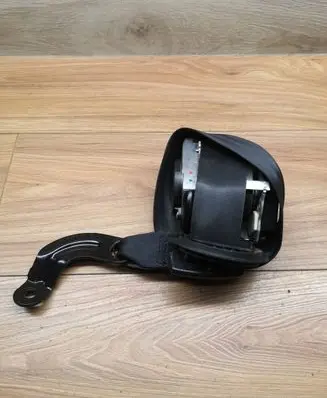 Audi A6 S6 C6 4F Front seatbelt 008L000 61818800