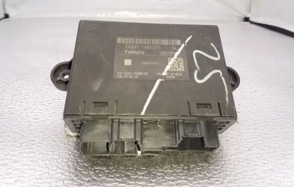 Ford Fusion II Door control unit/module DG9T14B531 DG9T14B531AL