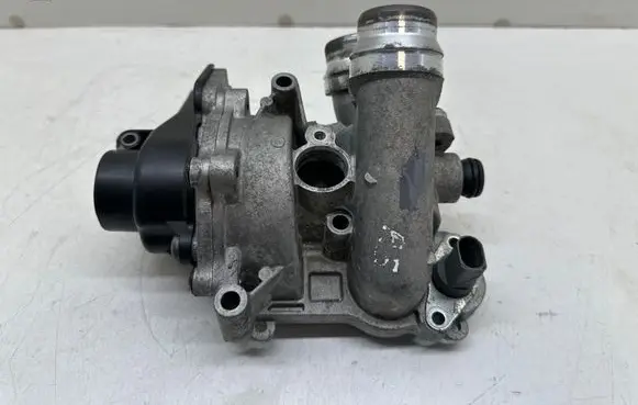 Audi A5 Sportback 8TA Water pump 06H109121G