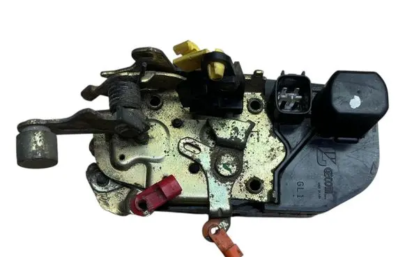 Chrysler PT Cruiser Front door lock 4894489AF