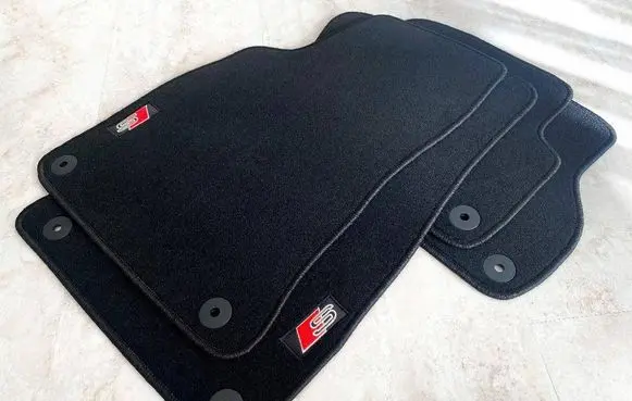 Audi A3 8Y Car floor mat set 