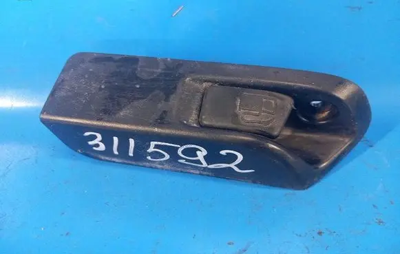Toyota Prius+ (ZVW40) Fuel tank cap trim 7730652060