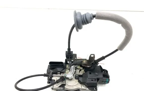 Volvo S90, V90 Front door lock 31462456